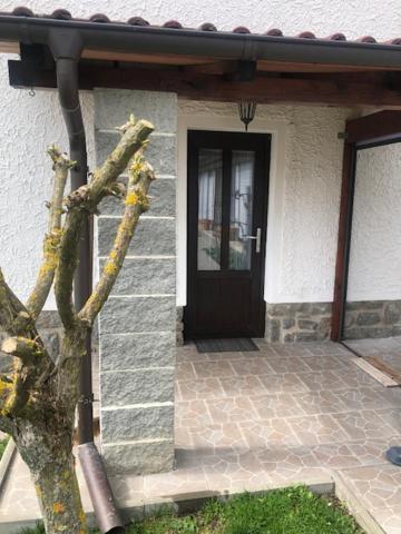Apartman Skvela Nalada Vsemyslice Esterno foto